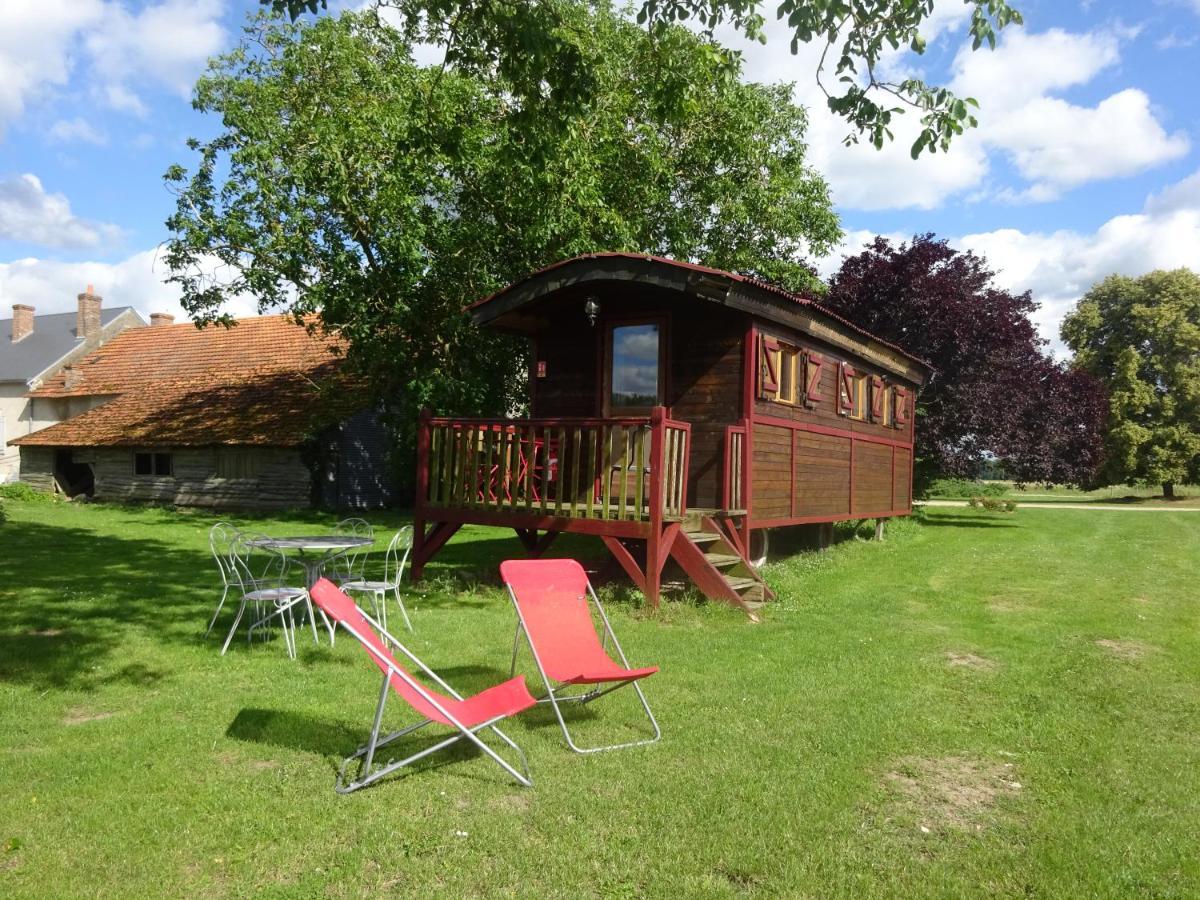 Bed and Breakfast La Ferme De L'Isle Et Sa Roulotte Avaray Zewnętrze zdjęcie